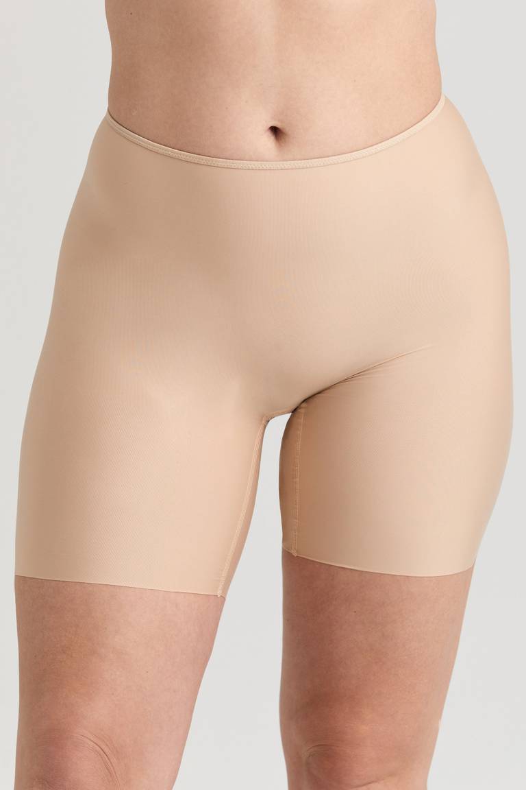 OnzichtbarePas Figuurshort
